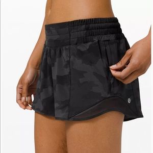 Hotty Hot High-Rise Lined Short 2.5"